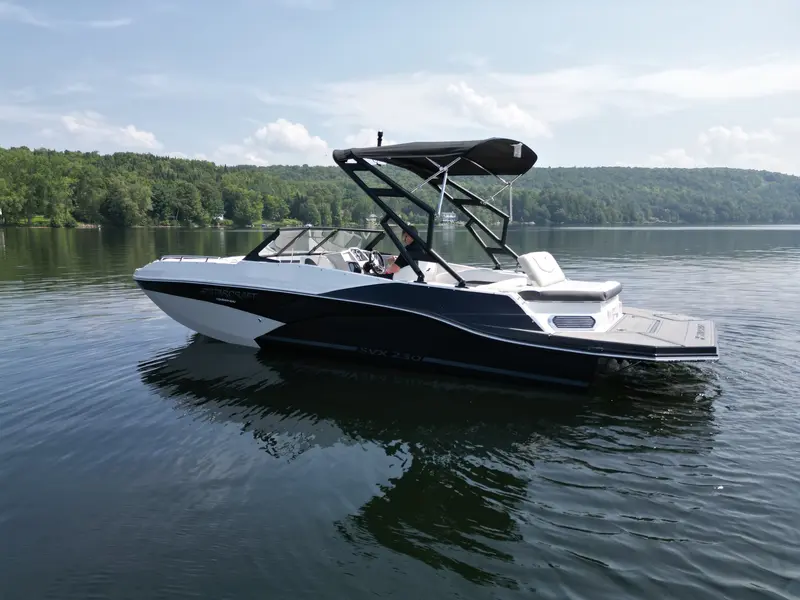 2023 Starcraft SVX 230 IO