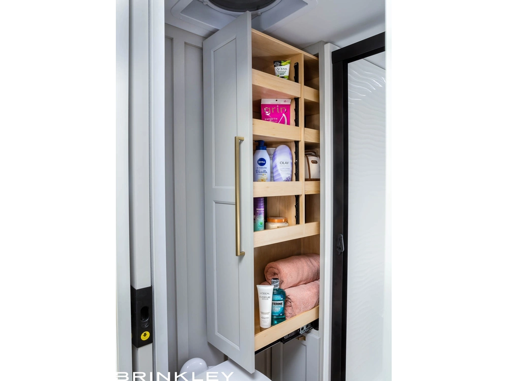 Brinkley Rv G 3500 2026 alt