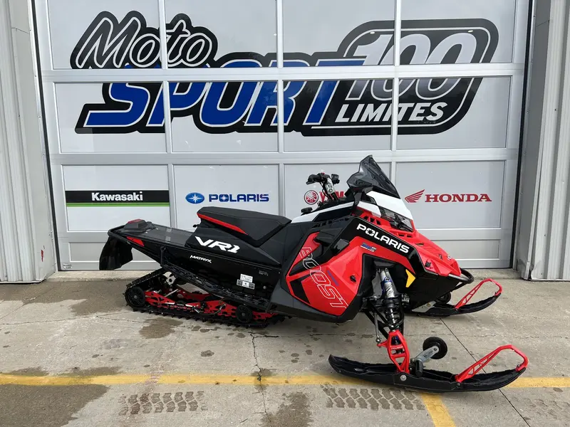 2023 Polaris INDY VR1 137 PATRIOT BOOST