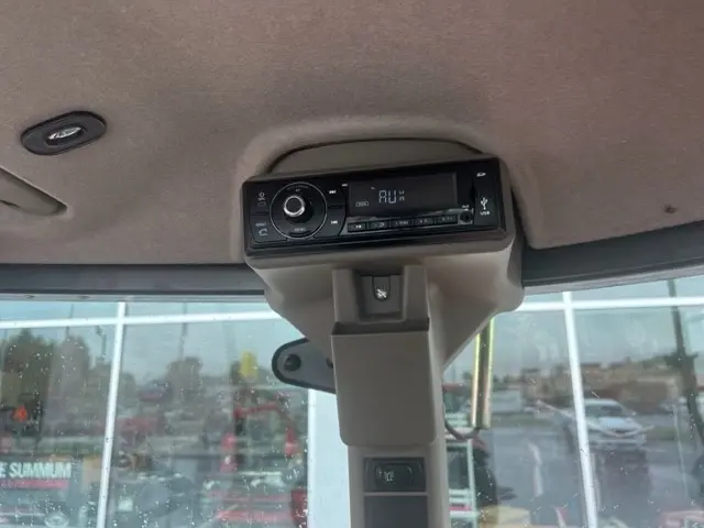 Case IH Farmall 115U 2015