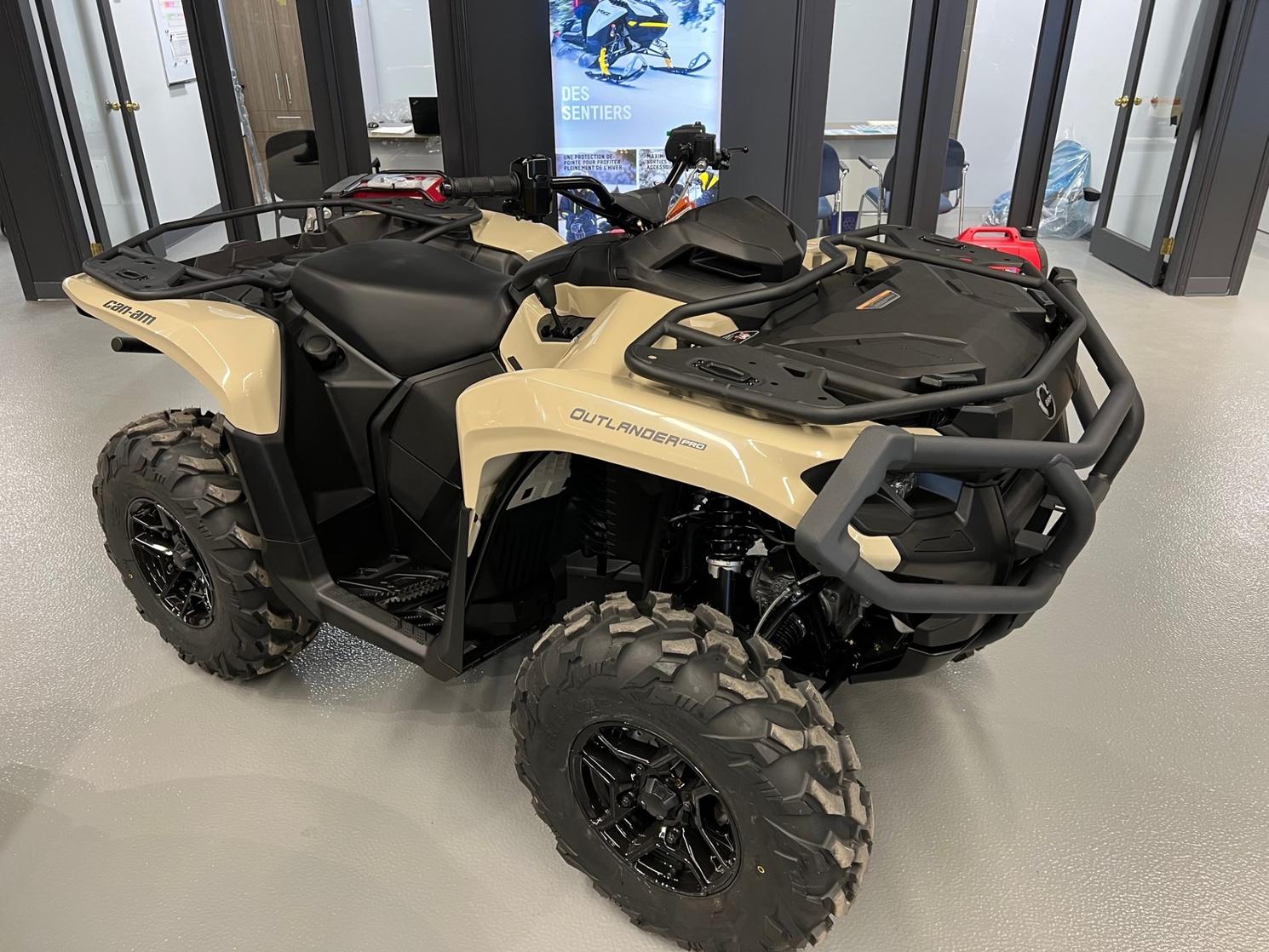 CanAm OUTLANDER PRO XU HD7 2023 neuf à SaintRaymond Dion Sports