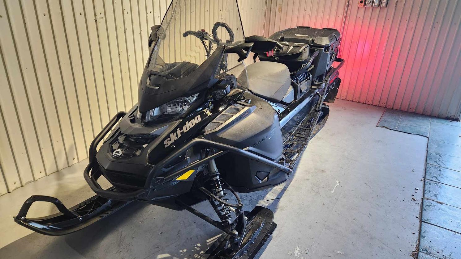 Ski-doo expedition swt 900ace turbo 2022