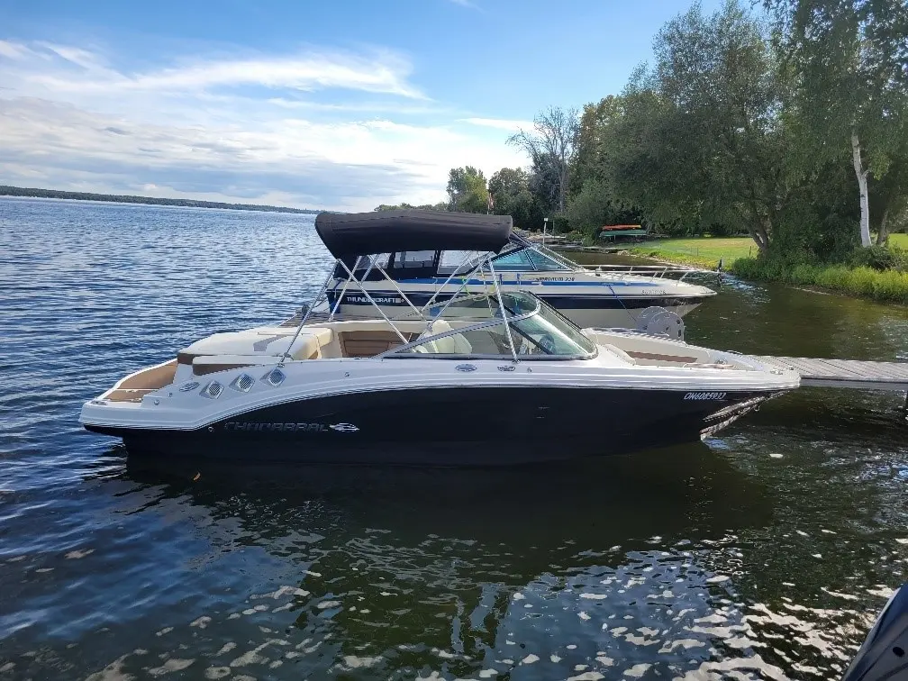2016 Chaparral 216 SSI Bow Rider