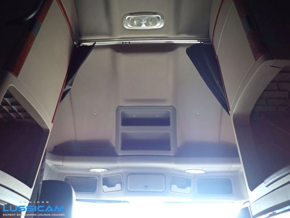 Freightliner Cascadia 2015