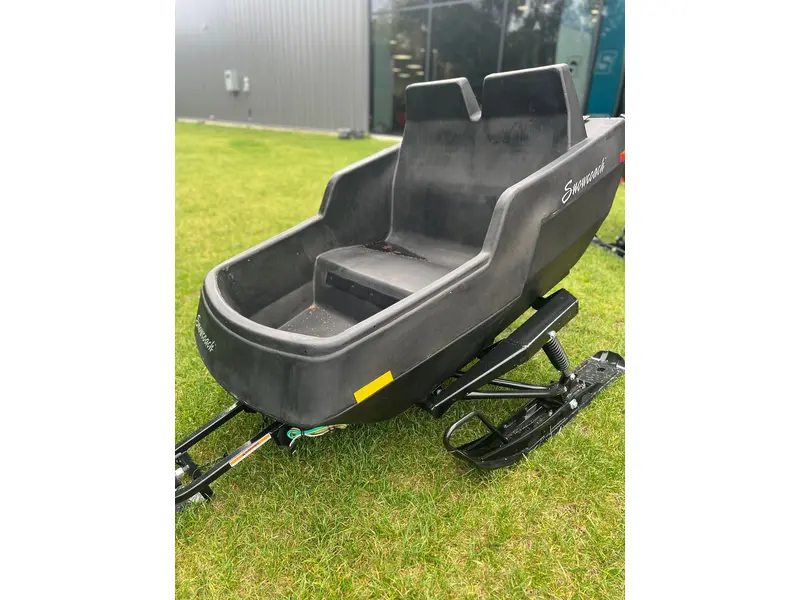Equinox Open Snowcoach