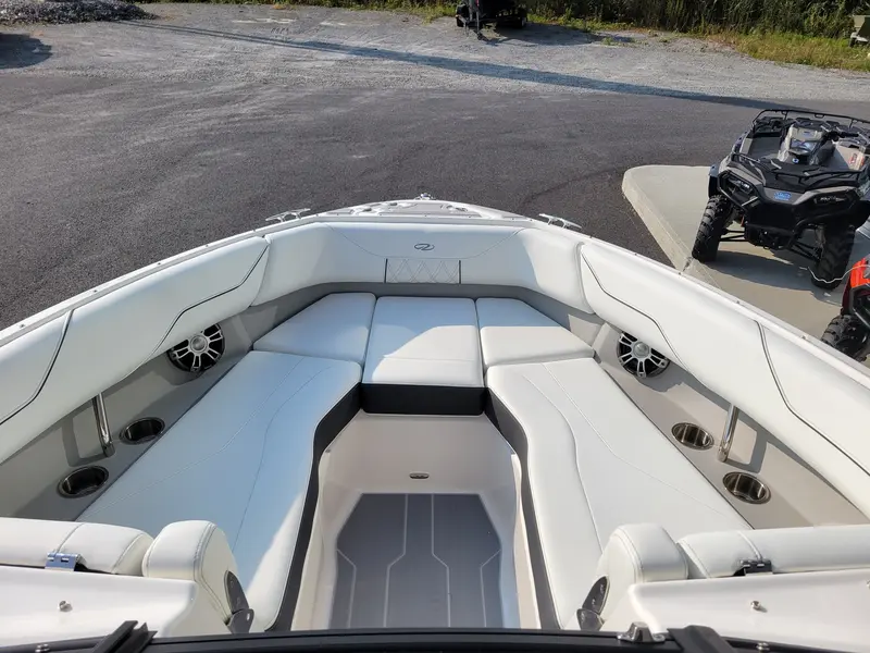 2024 Regal LS4 rabais de 8000$