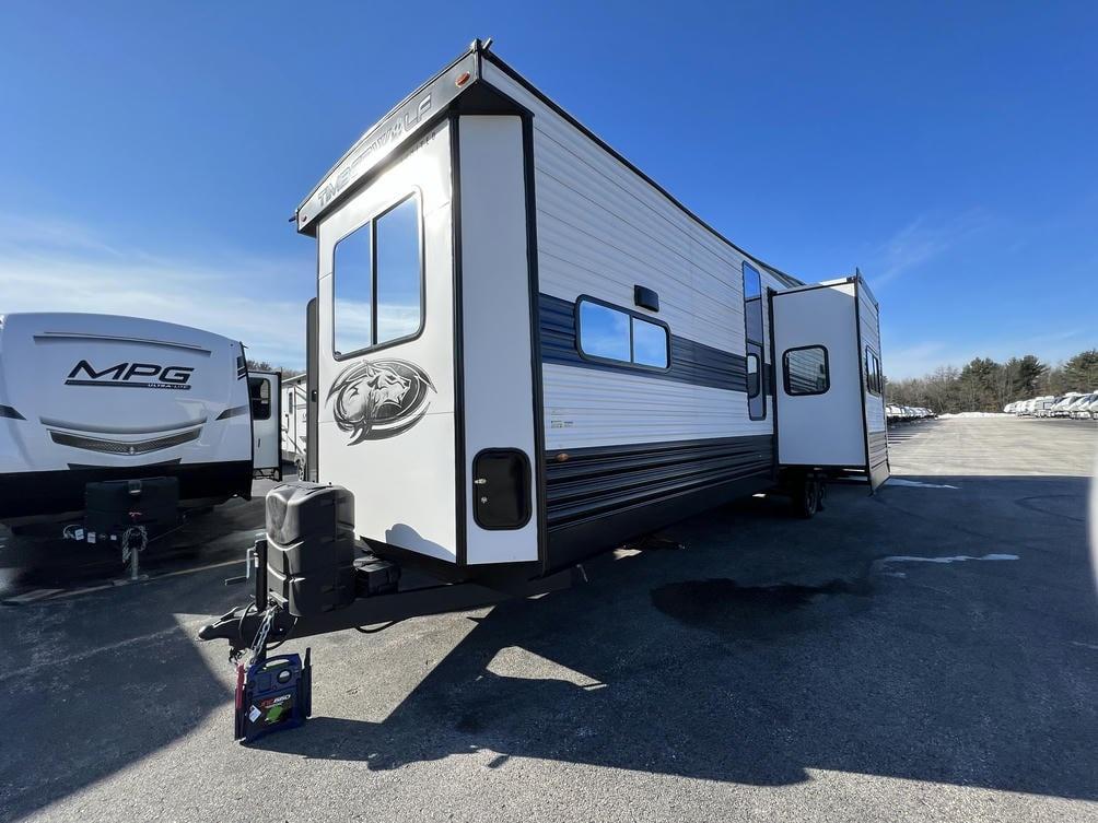 Forest River Timberwolf 39LB 2024 neuf à New Richmond Roulottes Baie
