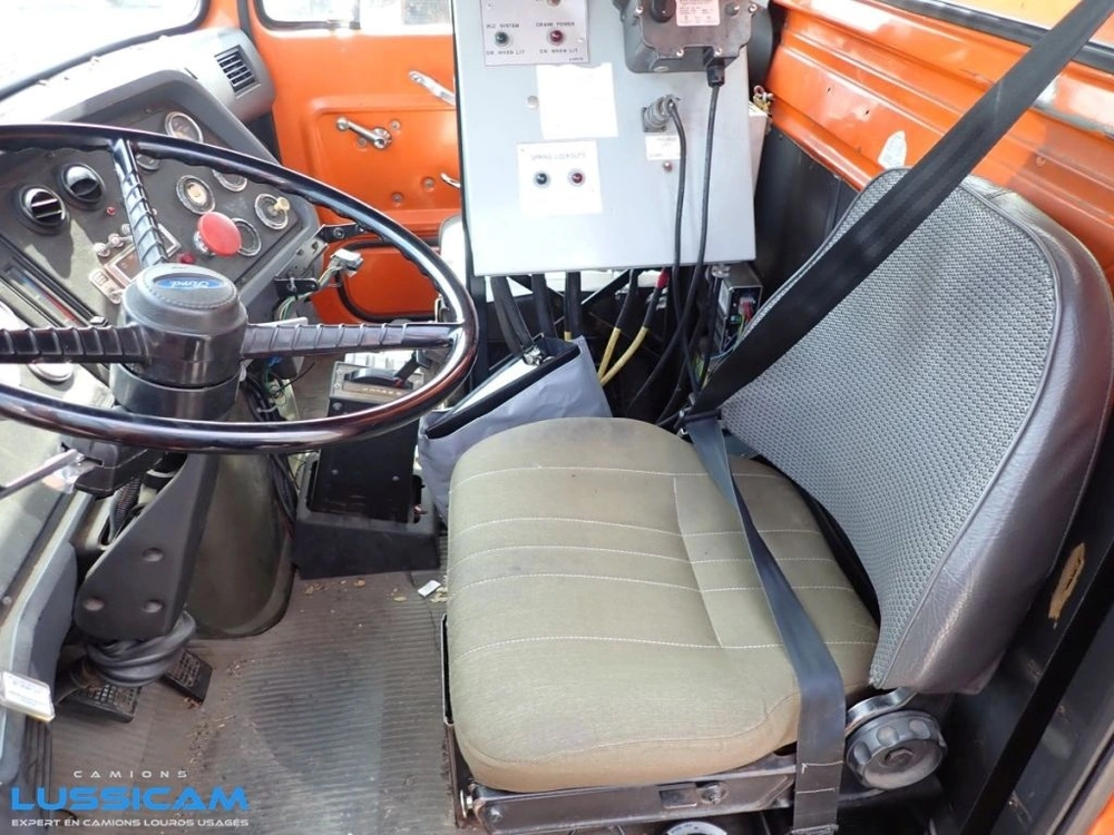 Ford L9000 1991