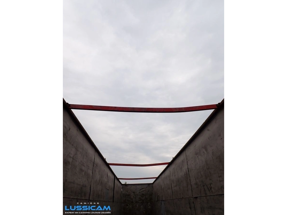 2000 Manac Open Top