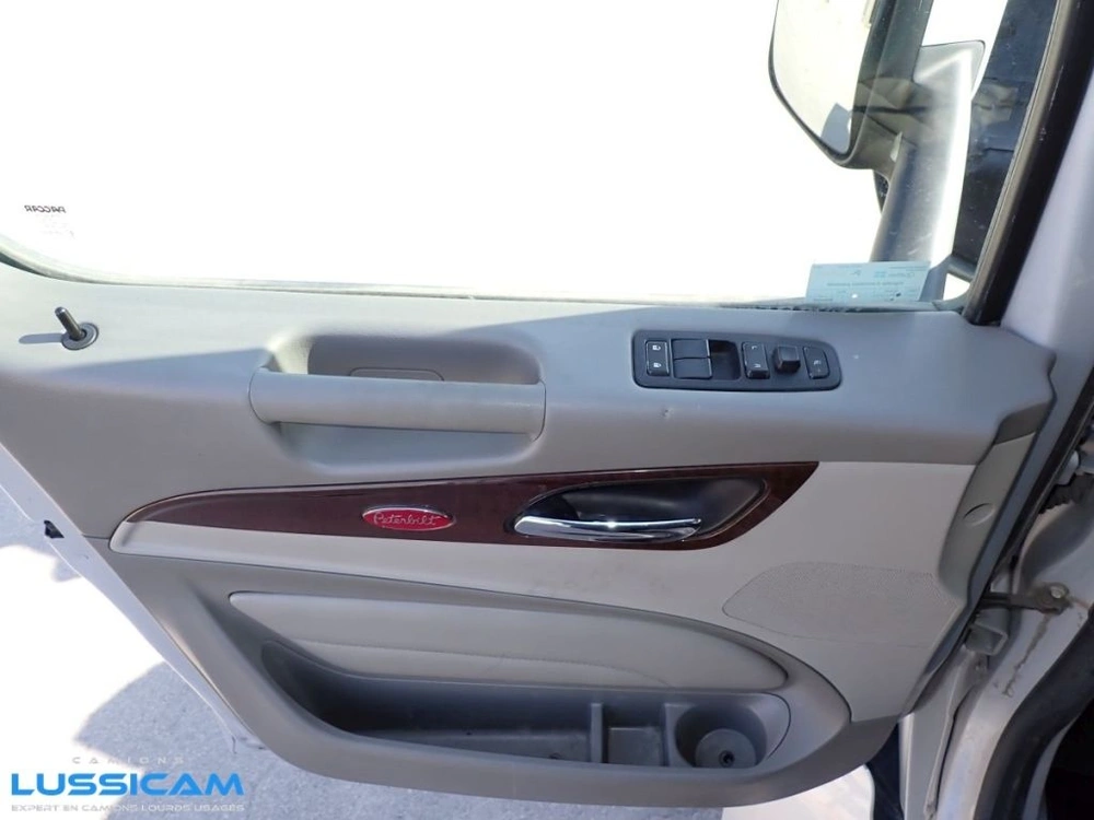 Peterbilt 579 2019