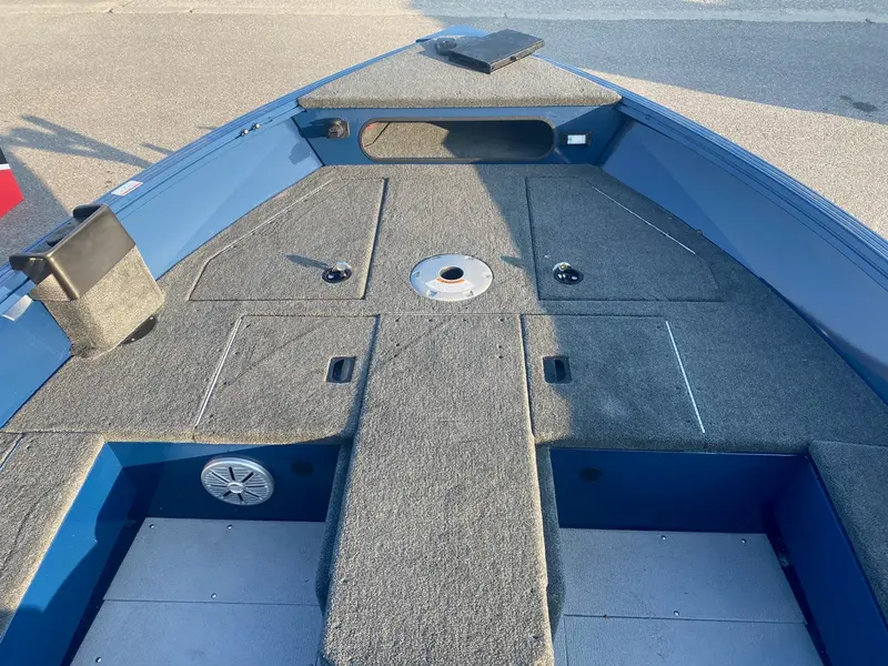 2023 Smokercraft Excursion 176T