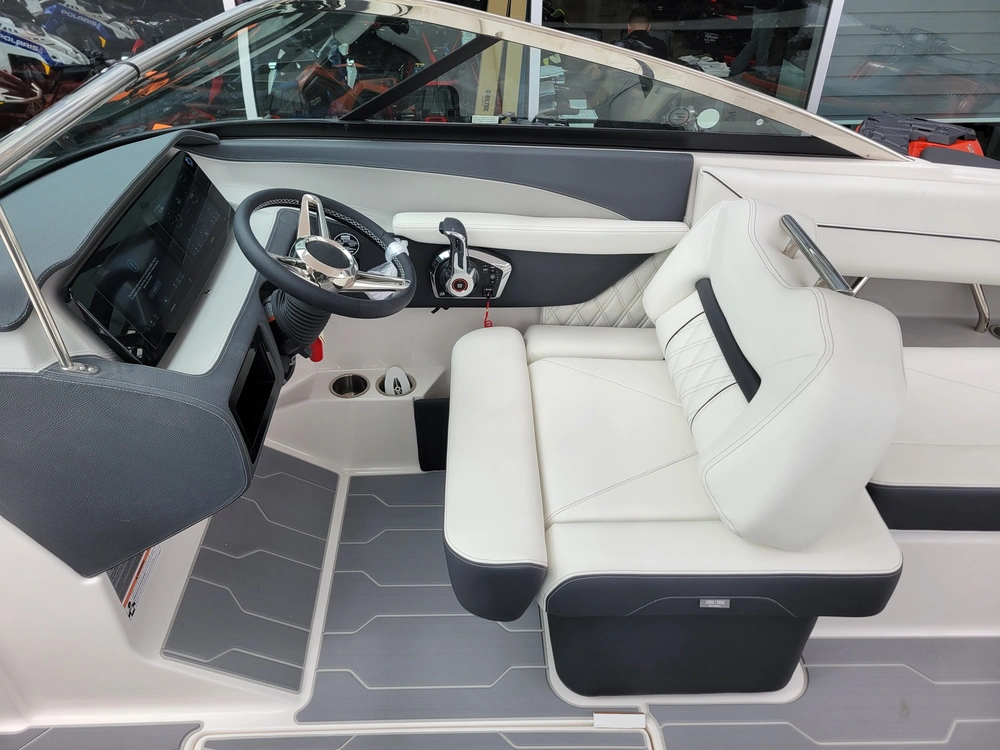 Regal Ls4 Rabais De 8000$ 2024 alt