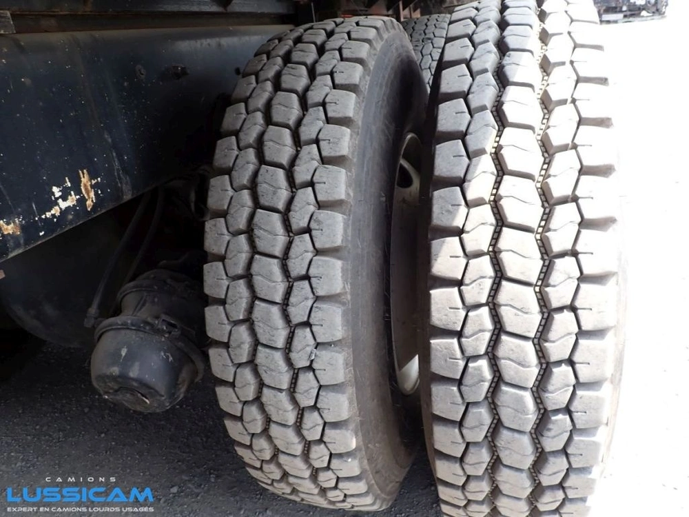 Ford L9000 1991