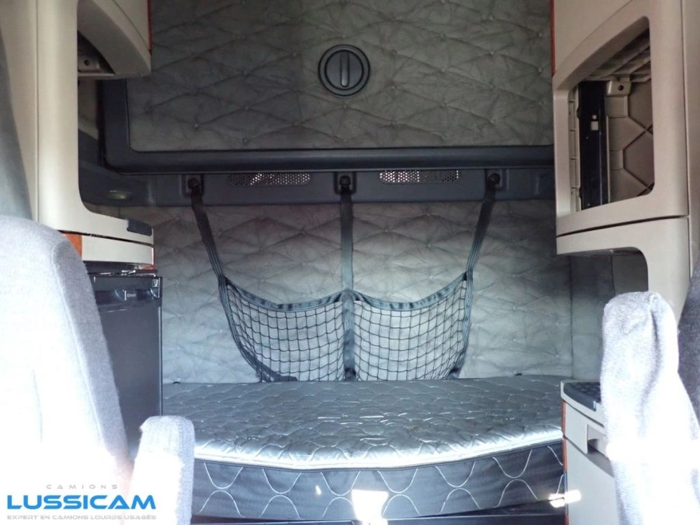 Freightliner Cascadia 2015
