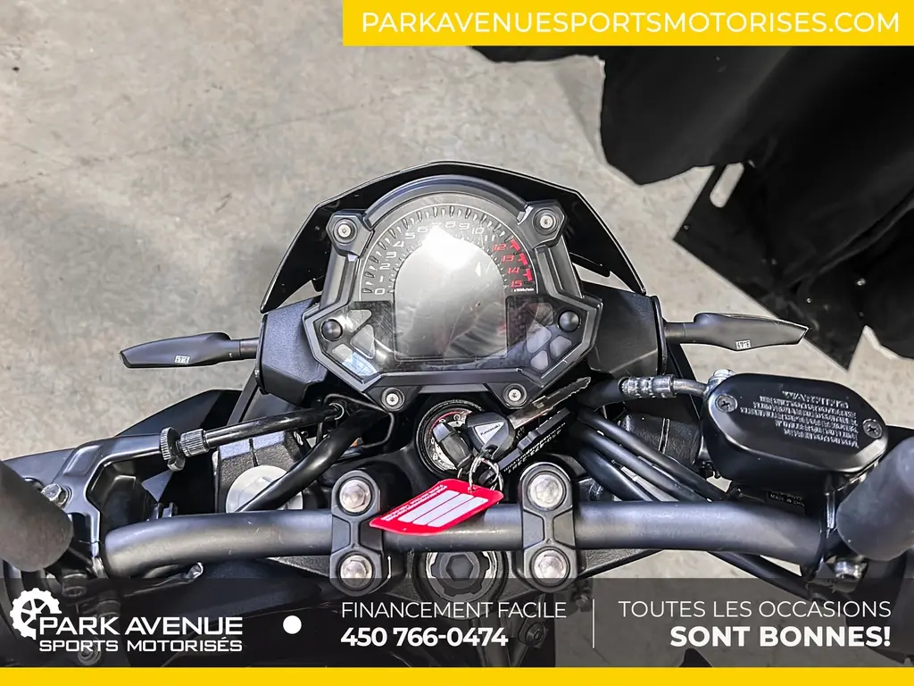 Used 2021 Kawasaki Z400 in Brossard - Park Avenue Sports Motorisés