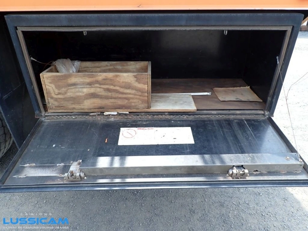 Ford L9000 1991