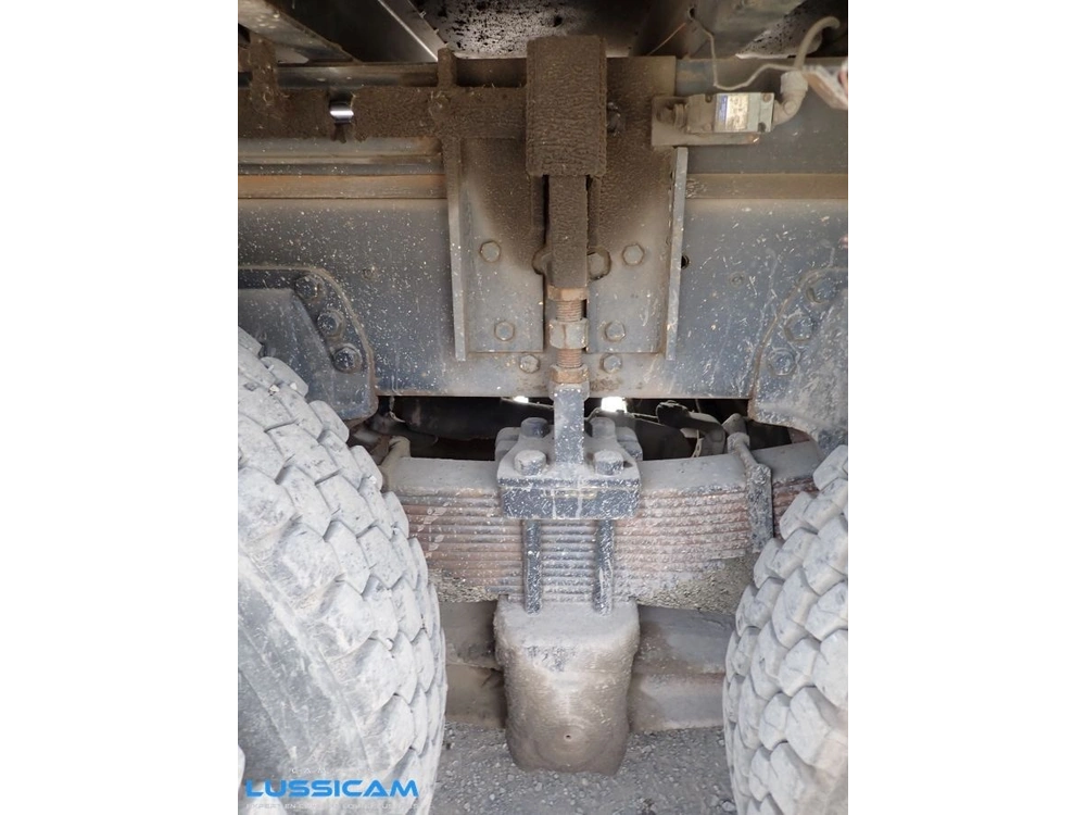 Ford L9000 1991