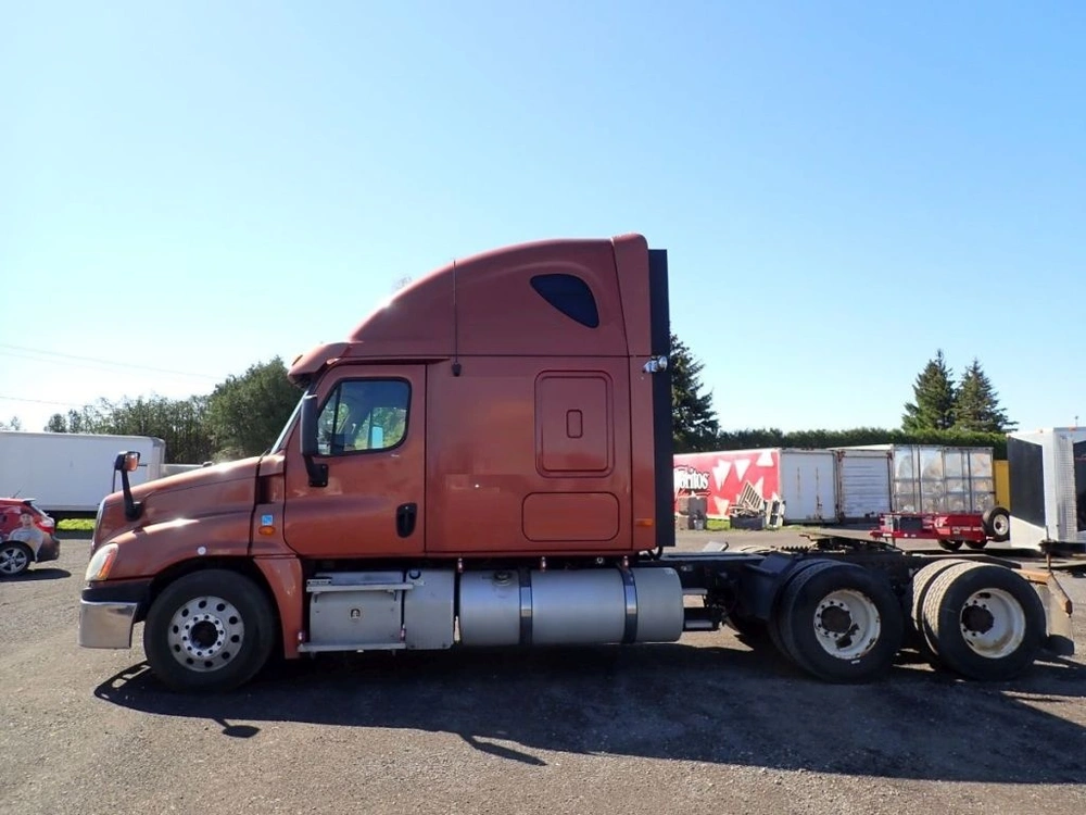 Freightliner Cascadia 2013