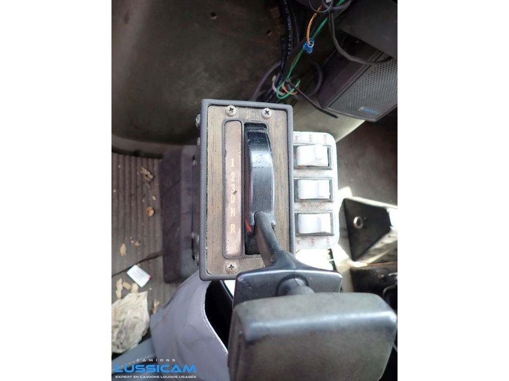 Ford L9000 1991