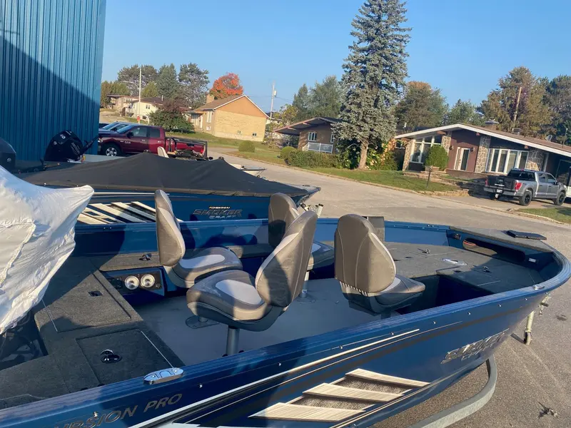 2023 Smokercraft Excursion 176T