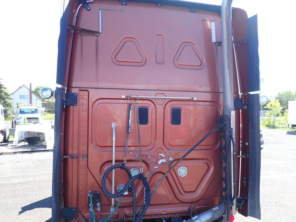 Freightliner Cascadia 2013