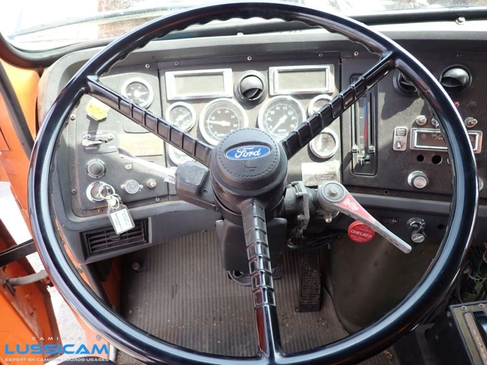 Ford L9000 1991