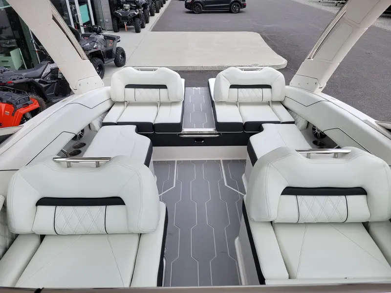 2024 Regal LS4 rabais de 8000$