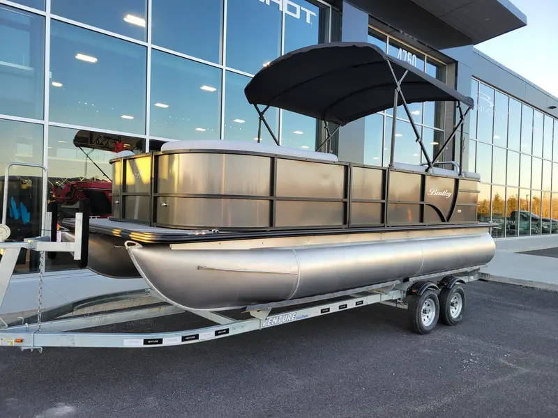 2023 Bentley Cruise 200