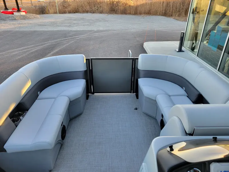 2023 Bentley Cruise 200