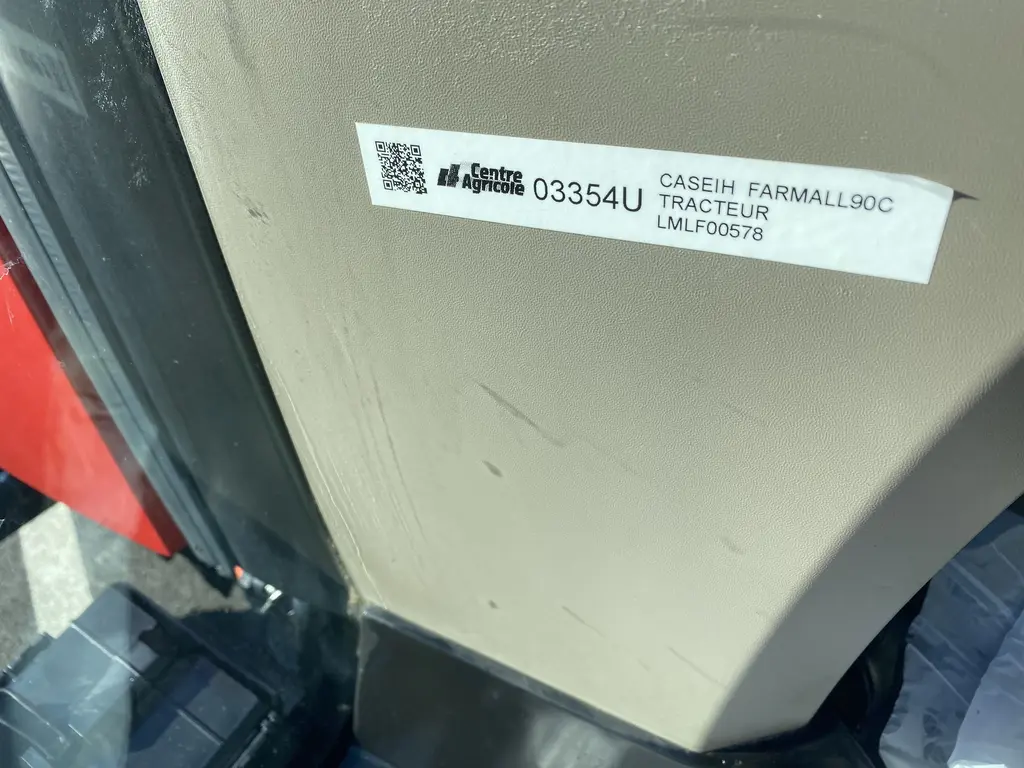 Case IH Farmall 90C 2021