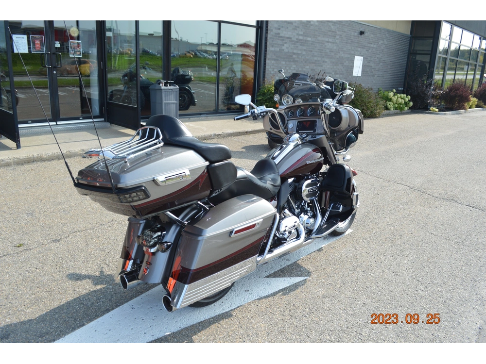 Harley-davidson Cvo-se Ultra Limited Flhtkse 2015 alt