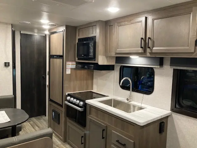 2025 Starcraft Autumn Ridge 26BH MEILLEUR PRIX AU QUÉBEC