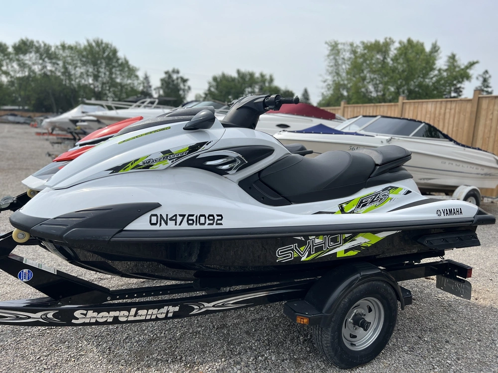 2015 Yamaha Fzs 1800 alt