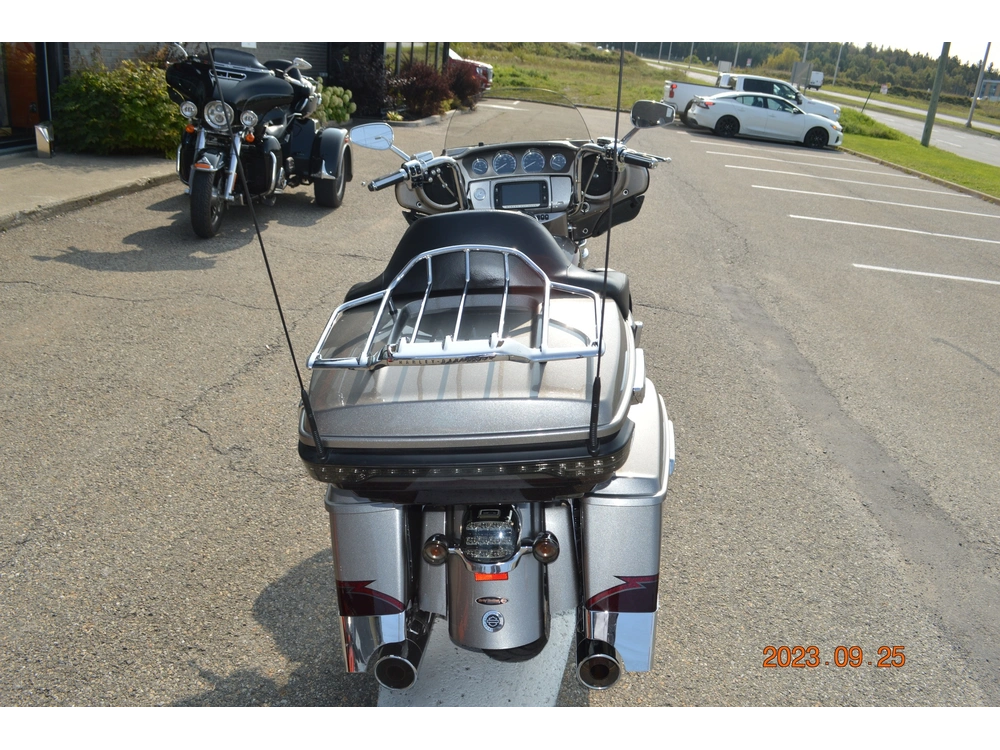 Harley-davidson Cvo-se Ultra Limited Flhtkse 2015 alt