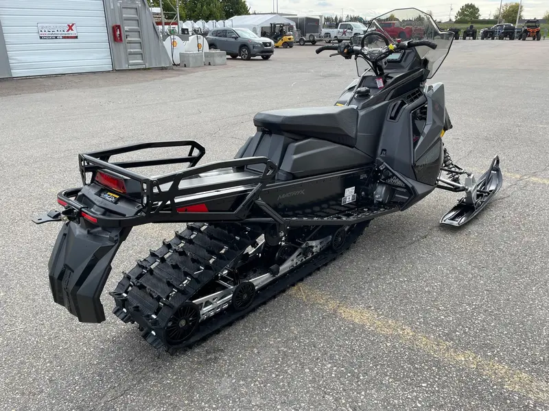 2024 Polaris 650 VOYAGEUR 146 ES