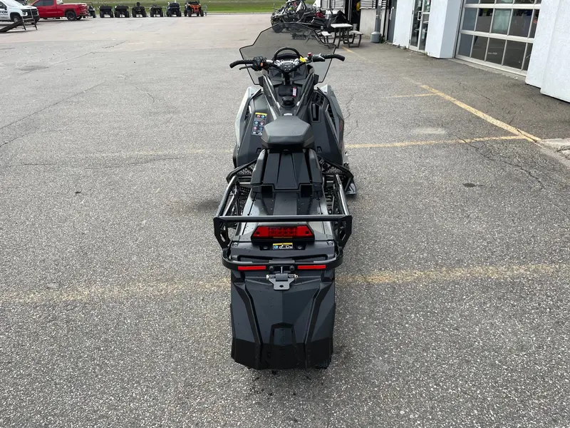 2024 Polaris 650 VOYAGEUR 146 ES