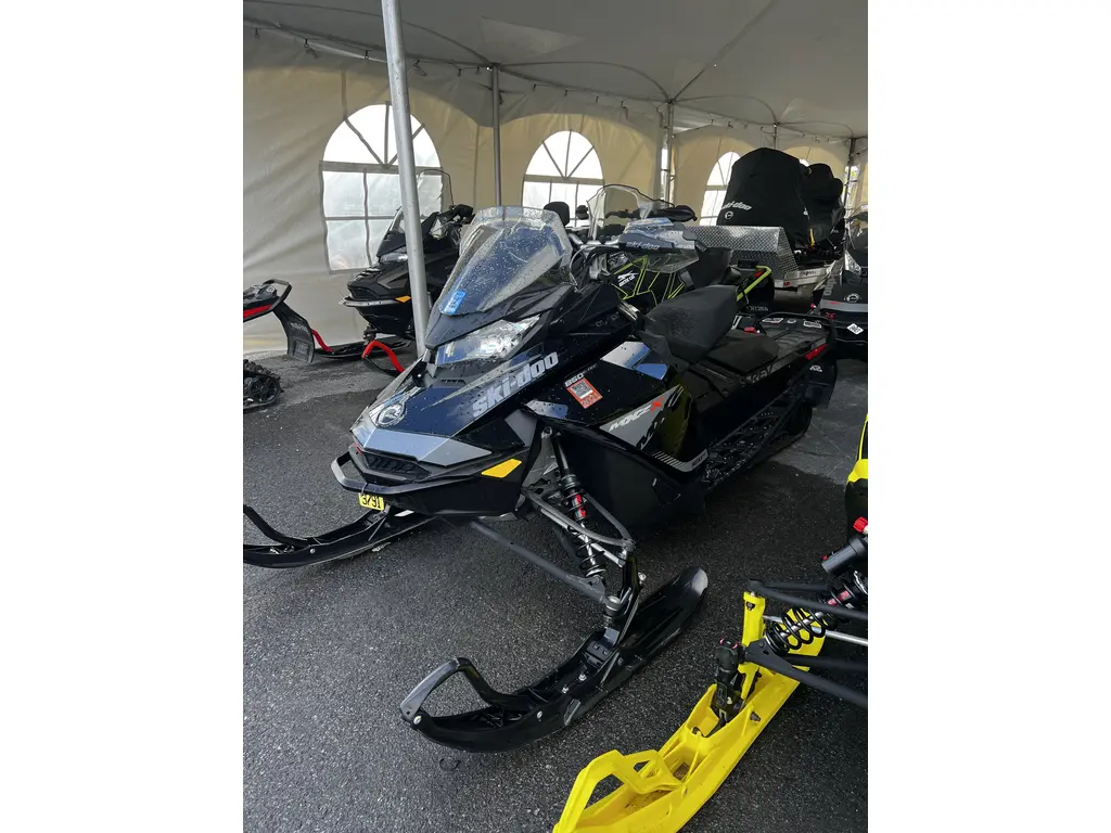 2019 Ski-Doo MXZ X 850 
