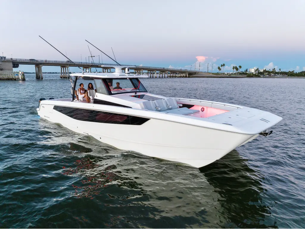 2026 Aquila 47 Molokai 