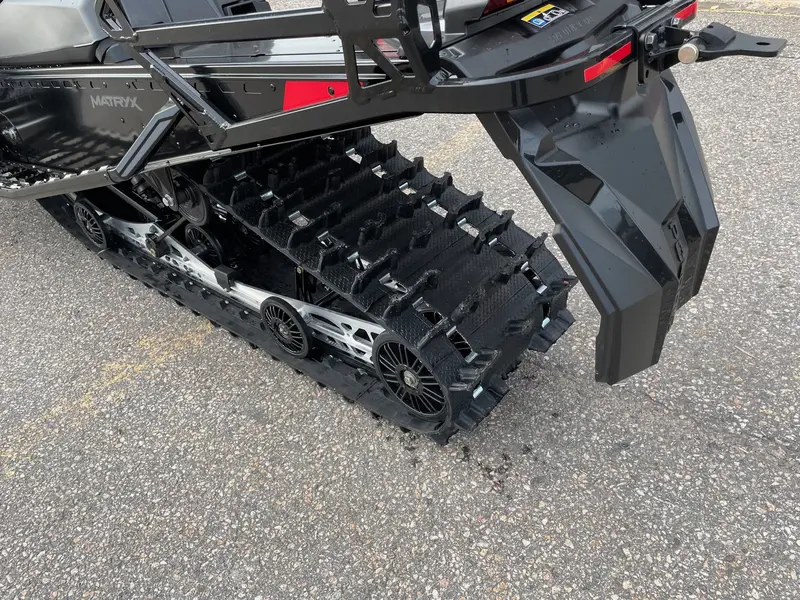 2024 Polaris 650 VOYAGEUR 146 ES