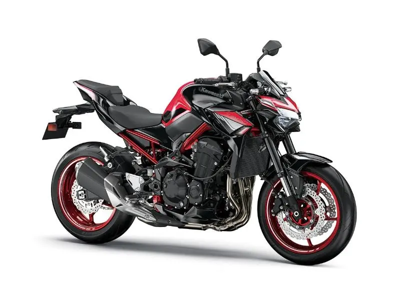 2024 Kawasaki Z900 (promo 600.0 inclus)