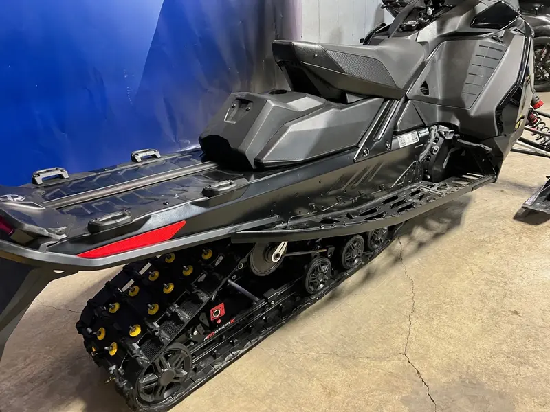 2023 Ski-Doo RENEGADE XRS 850 X-RS