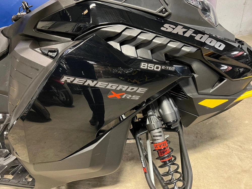Ski-doo Renegade Xrs 850 Etec X-rs 2023 alt
