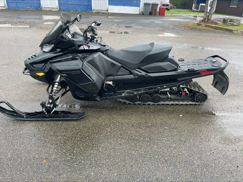 2021 Ski-Doo Renegade Enduro 900 ACE Turbo