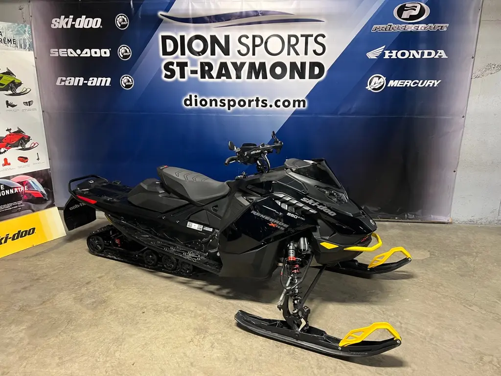 Ski-Doo RENEGADE XRS 850 ETec X-RS 2023