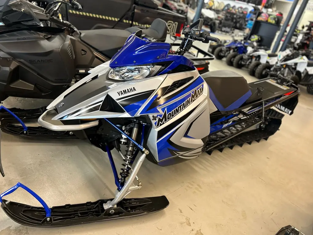 Yamaha Mountain Max LE 2022