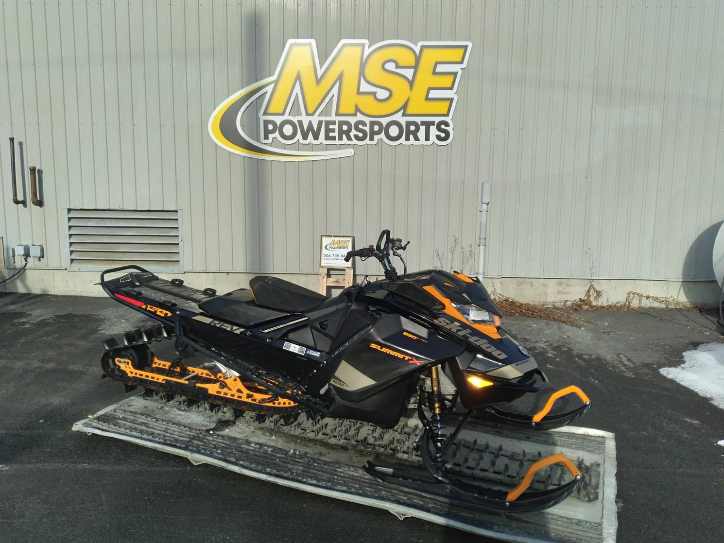 2020 Ski-Doo Summit® X® w/Expert Pkg 850 E-TEC® 154