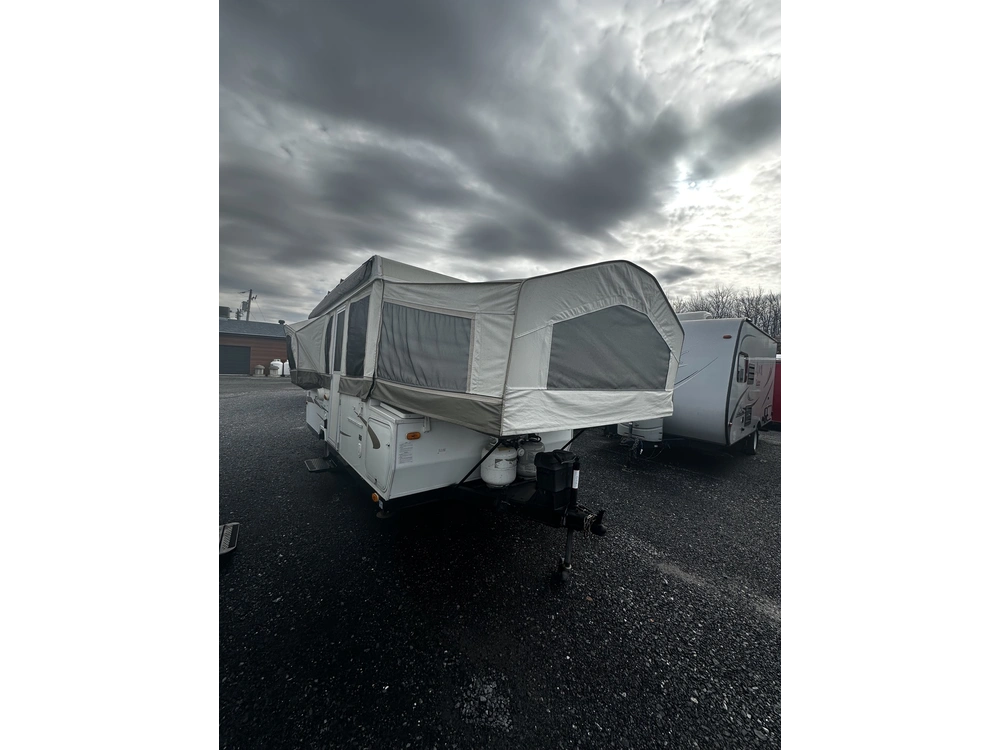 Rockwood Premier 2514g 2010 alt