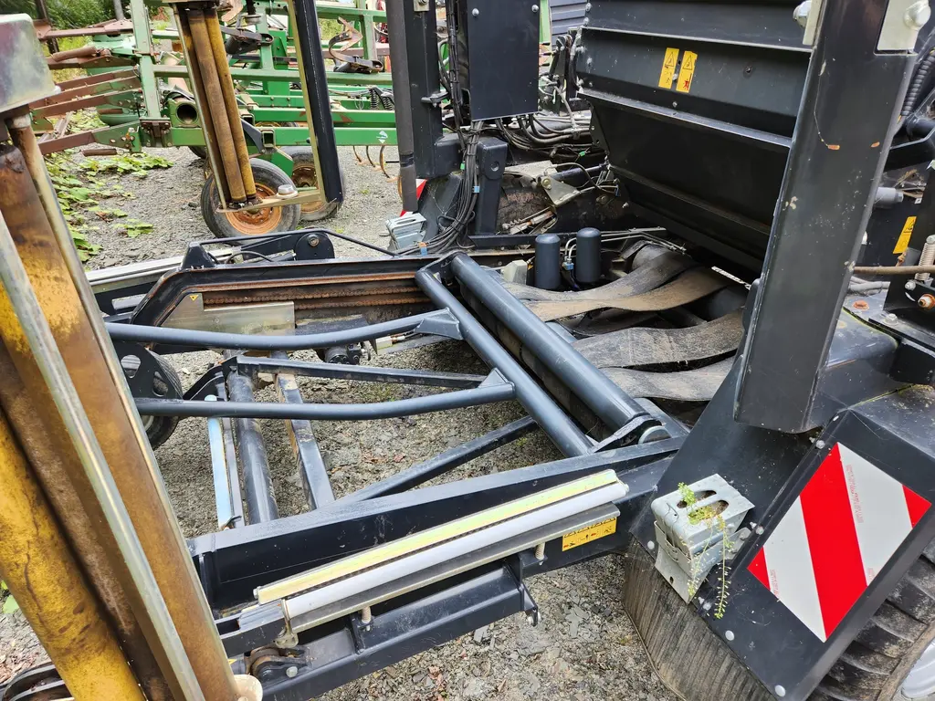 2014 Kverneland 6516