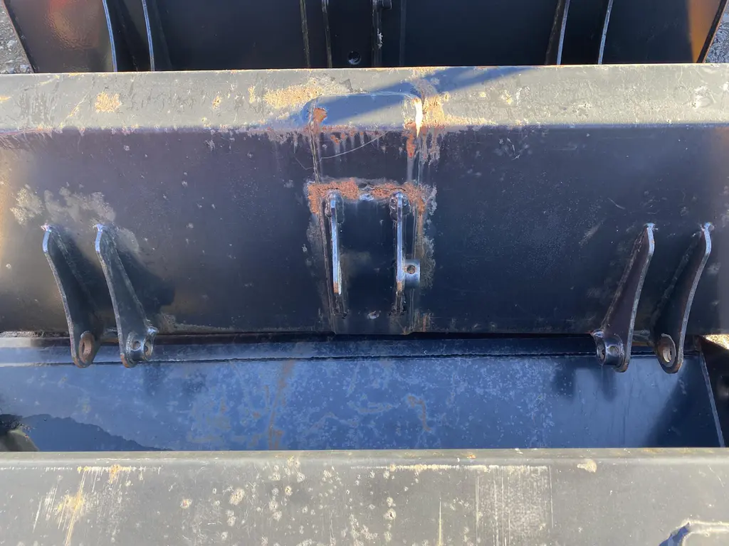 2016 Mahindra Godet 50"