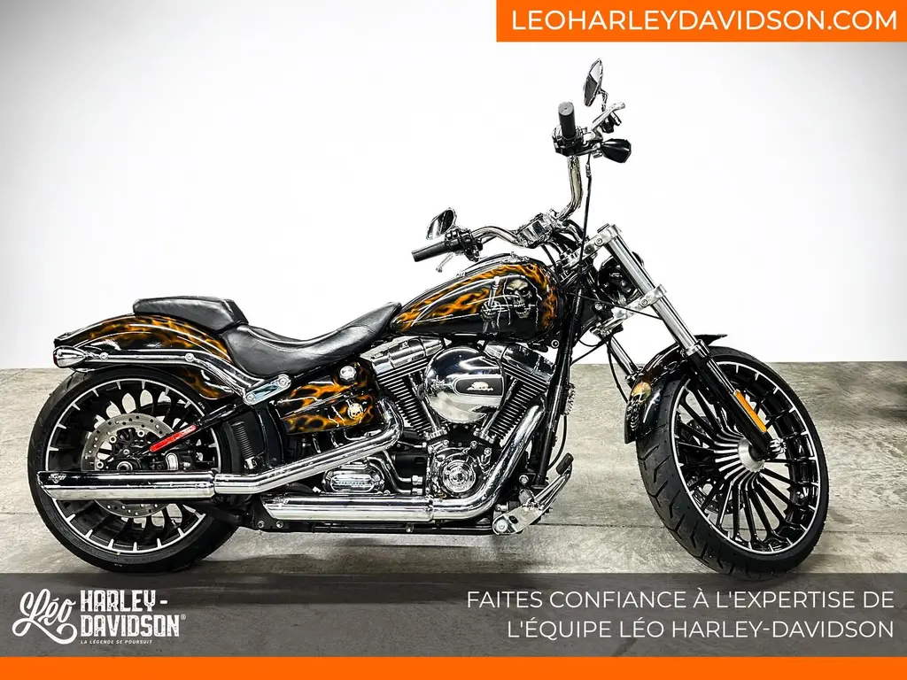 2017 Harley-Davidson FXSB SOFTAIL BREAKOUT